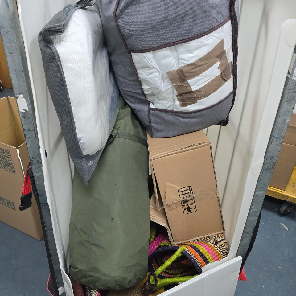 CAGE OF 6 ASSORTED HOUSEHOLD ITEMS - COLLECTION ONLY 