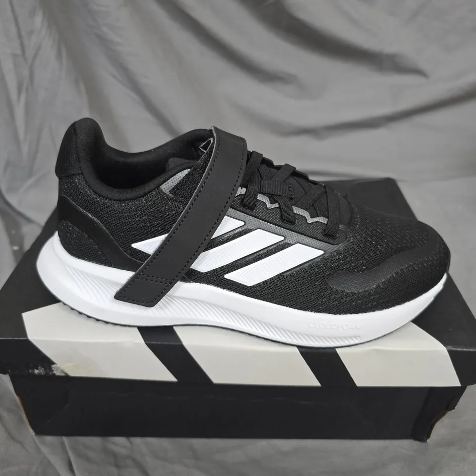 ADIDAS RUN FALCON 5 EL C KIDS' TRAINERS, BLACK/WHITE UK 2