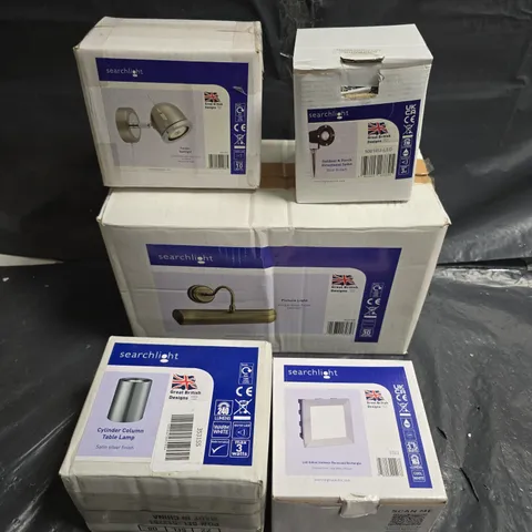 BOX OF APPROXIMATELY 10 ASSORTED LIGHTING FIXTURES IN VARIOUS DESIGNS AND COLOURS