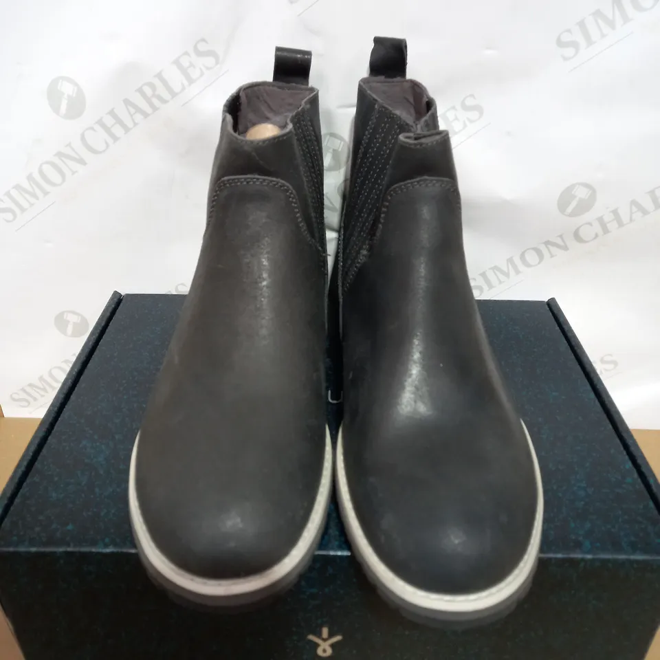 EMU AUSTRAILIA ARGUS DELUXE WOOL BOOTS, GREY - SIZE 6