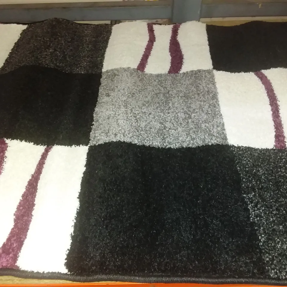 ESSIE RUG BLACK GREY - CREAM / PURPLE 