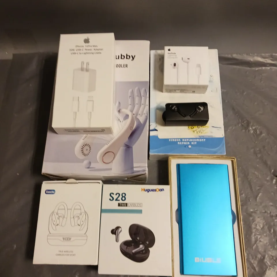 BOX OF APPROX 8 ASSORTED ITEMS TO INCLUDE - DIYREPAIR SCREEN REPLACEMENT KIT FOR IPHONE XS MAX 6.5" - BIUBLE POWER BANK - DREAMCUBBY BLADELESS NECK COOLER ETC 