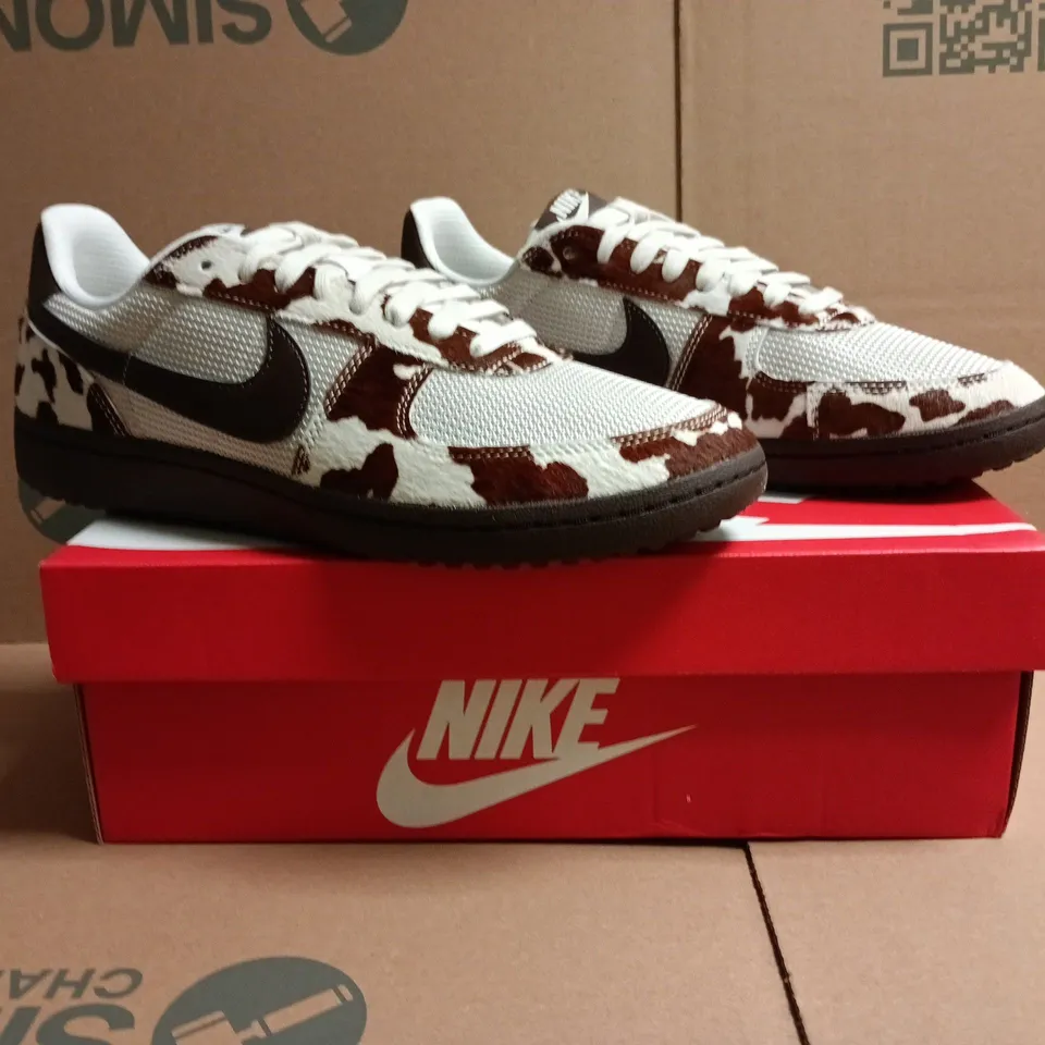 BOXED PAIR OF NIKE FIELD GENERAL TRAINERS IN PHANTOM/ANIMAL PRINT SIZE UK 9