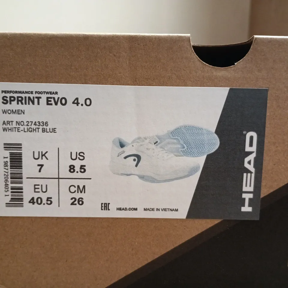 BOXED PAIR OF HEAD SPRINT EVO 4.0 WOMEN’S RUNNING SHOES – WHITE/LIGHT BLUE, UK 7