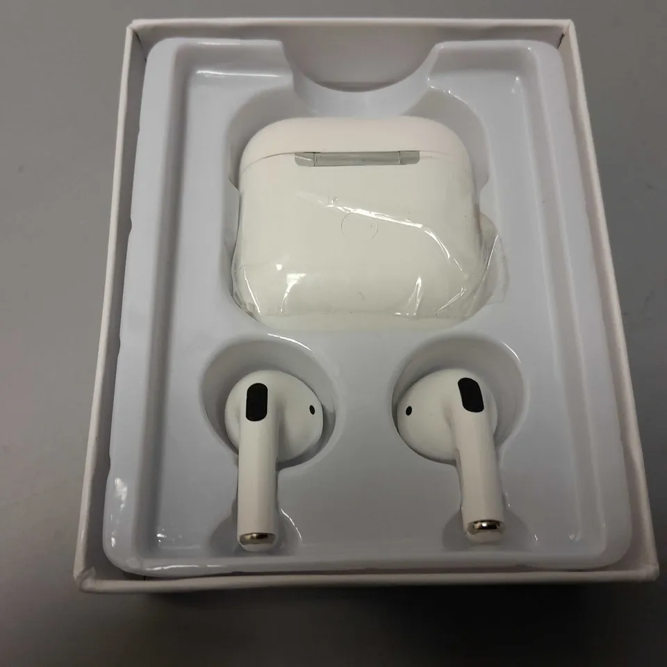BOXED IEEMTKXXE PORTABLE EARBUDS