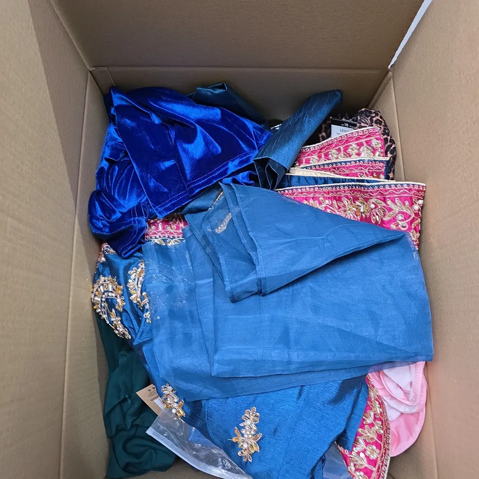 BOX OF APPROXIMATELY 25 CLOTHING ITEMS INCLUDING:DSGN STUDIO JUMPER, SURPLUS TEX VINTAGE CARGO PANTS AND JACK AND JONES BLACK JEANS.