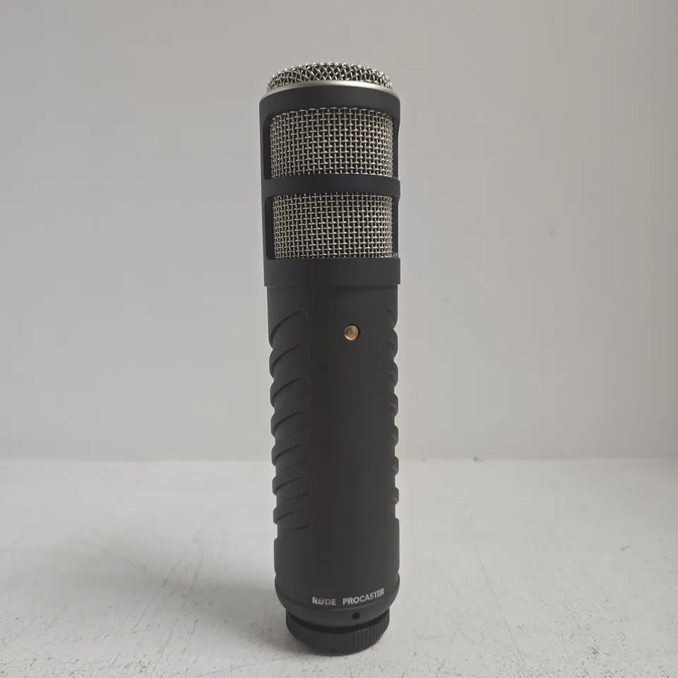 RODE PROCASTER HEAVY-DUTY DYNAMIC BROADCAST MICROPHONE