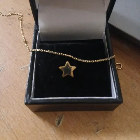 OUTLET GOLD 9CT ITALIAN GOLD STAR BRACELET 1.10G 