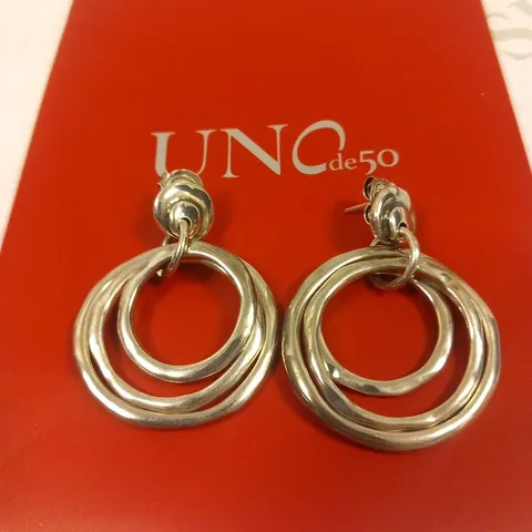 BAGGED UNO DE 50 ONDA EARRINGS