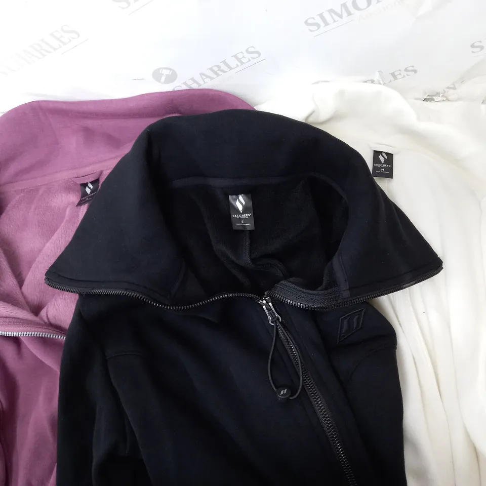 BOX OF 6 SKECHERS GO SNUGGLE JACKETS IN TULIPWOOD, EGRET, BLACK, ONE EACH SMALL & MEDIUM