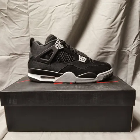 BOXED PAIR OF NIKE AIR JORDAN 4 RETRO SNEAKERS – SIZE 9