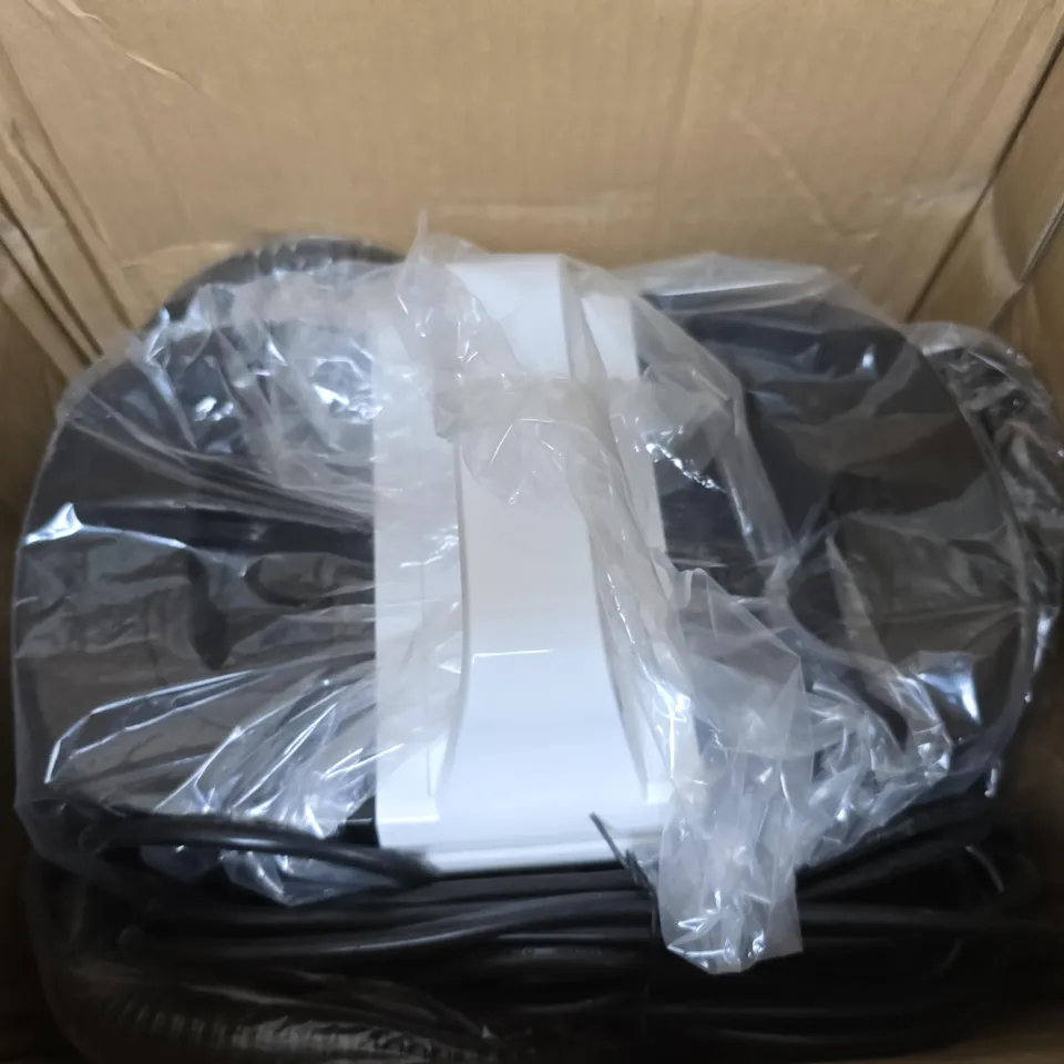 BOXED LIVMORE EASYCLEAN SPOT CLEANER