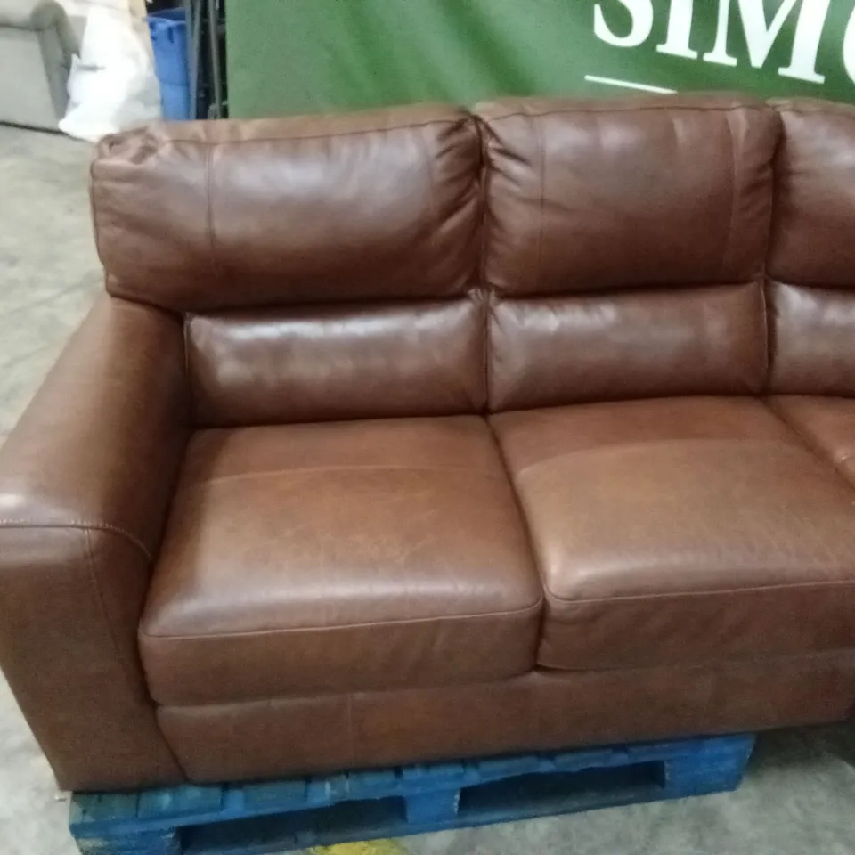 QUALITY DESIGNER ITALIAN MADE LEATHER CORNER SOFA - WALNUT