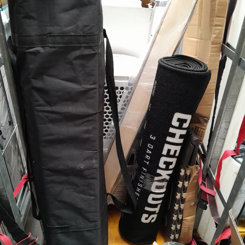 CAGE OF APPROXIMATELY 5 ASSORTED HOUSEHOLD ITEMS TO INCLUDE NIAGARA ARLINGTON TRADITIONAL SHOWER SET, ETC - COLLECTION ONLY