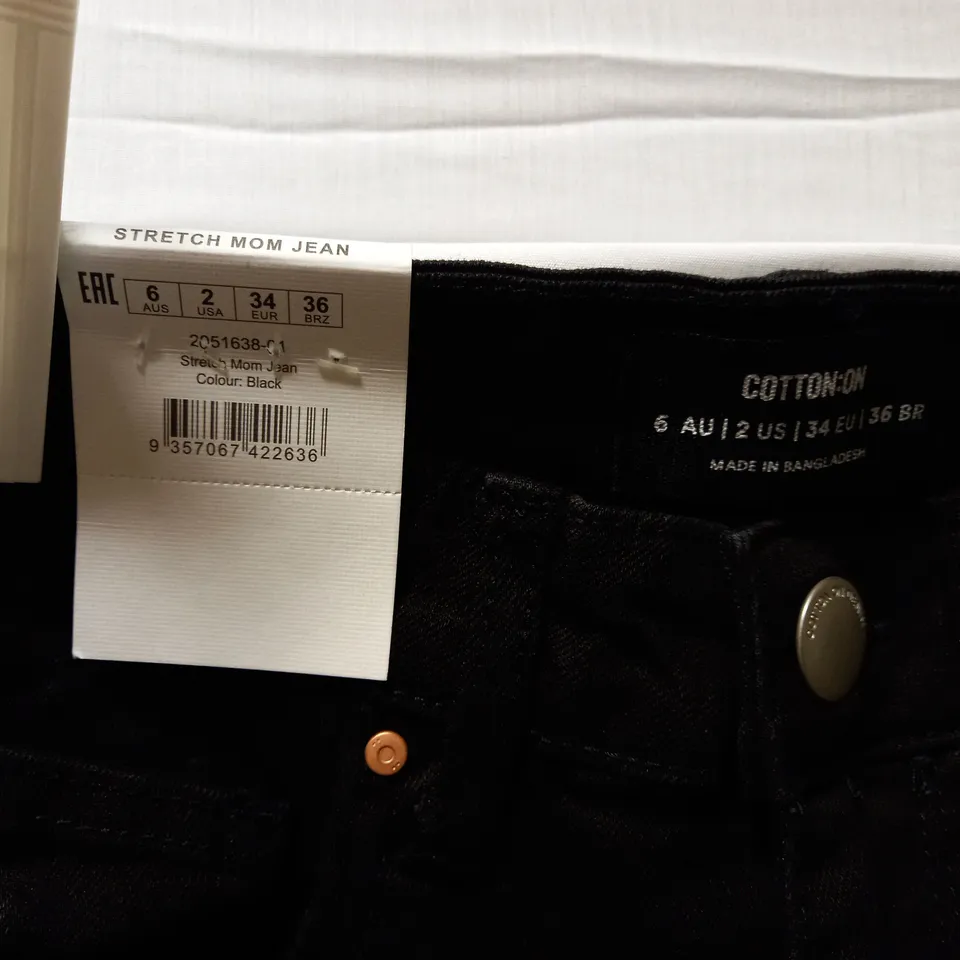 BOX OF APPROX 25 BRAND NEW COTTON:ON STRETCH MOM JEANS - BLACK SIZE AUS 6