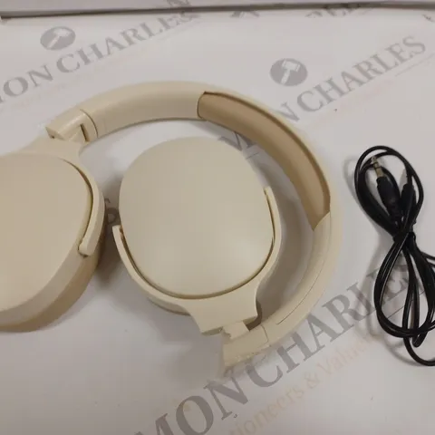 WIRELESS HEADPHONES