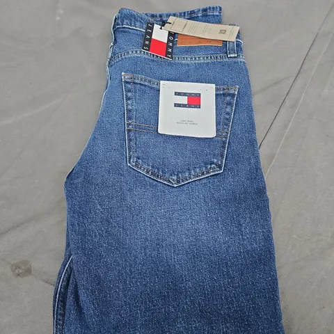 TOMMY HILFIGER CASUAL DENIM JEAN SIZE W32 L32