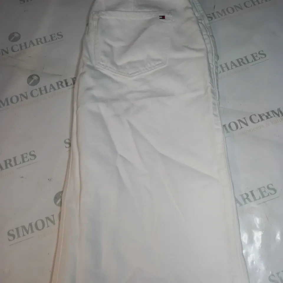 TOMMY HILFIGER WOMENS WHITE DENIM SKIRT SIZE 38