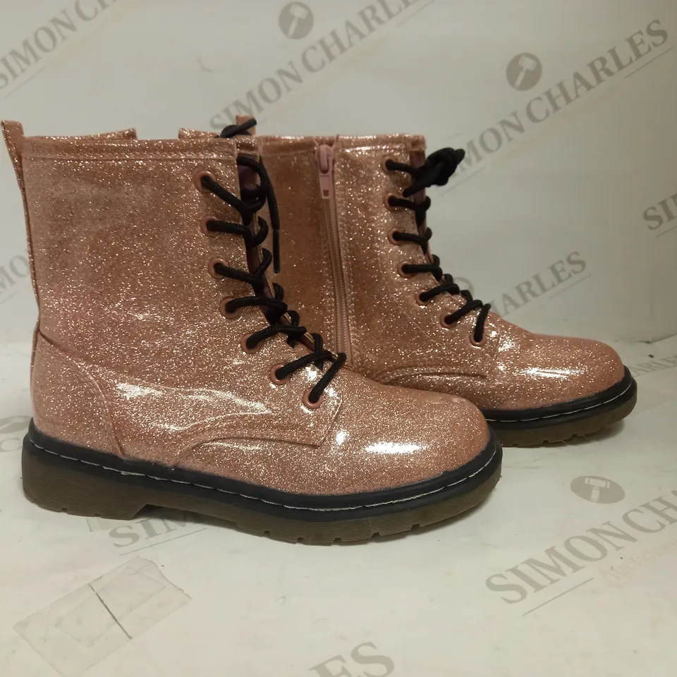 DUNNES LACE UP HIGH GLOSS PINK GLITTER BOOT WITH ZIP FASTENING UK 2 