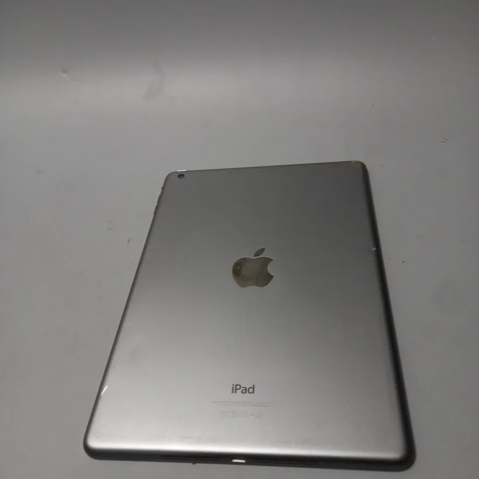 APPLE A1474 IPAD AIR 
