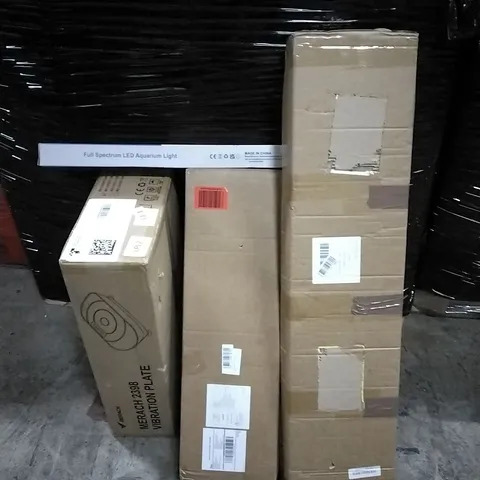PALLET OF HOUSEHOLD ITEMS TO INCLUDE VIBRATION PLATE,  CLOTHES AIRER, TABLE, LED AQUARIUM LIGHT AND OTHER ASSORTED ITEMS...