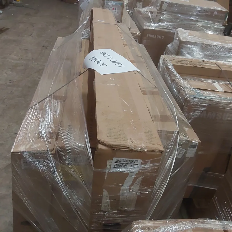 PALLET CONTAINING A LARGE QUANTITY OF ASSORTED DAMAGED TVs