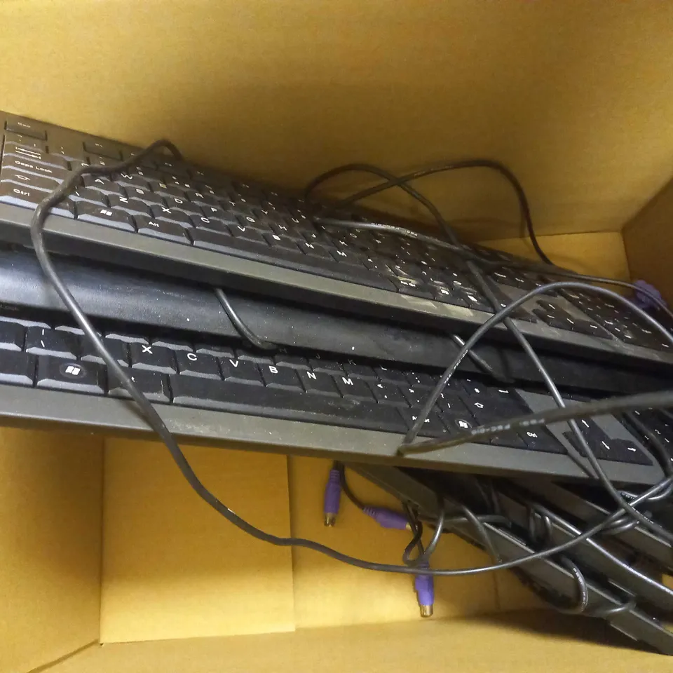 BOX OF APPROXIMATELY 10 ASSORTED COMPUTER KEYBOARDS