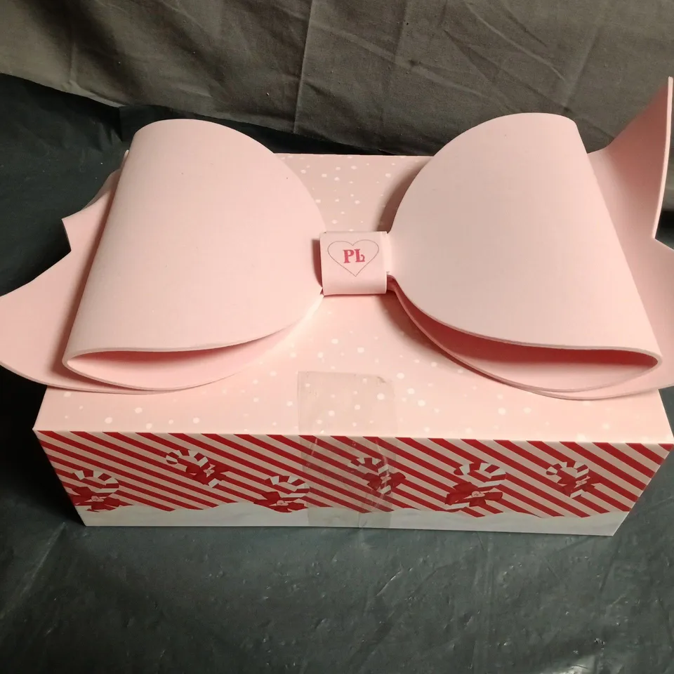 P LOUISE BAD BITCH ENERGY MAKE-UP BOX SET