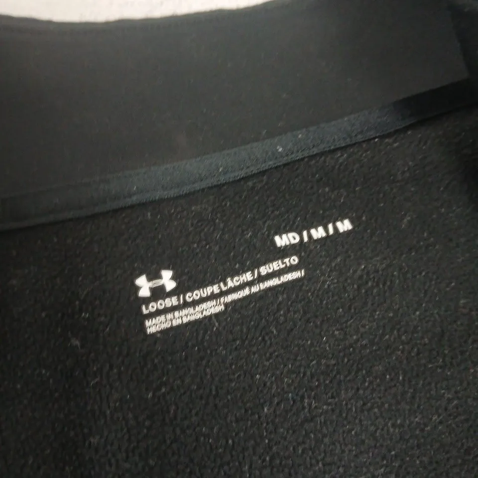 UNDER ARMOUR MEN'S BLACK QUARTER-ZIP TOP – SIZE M