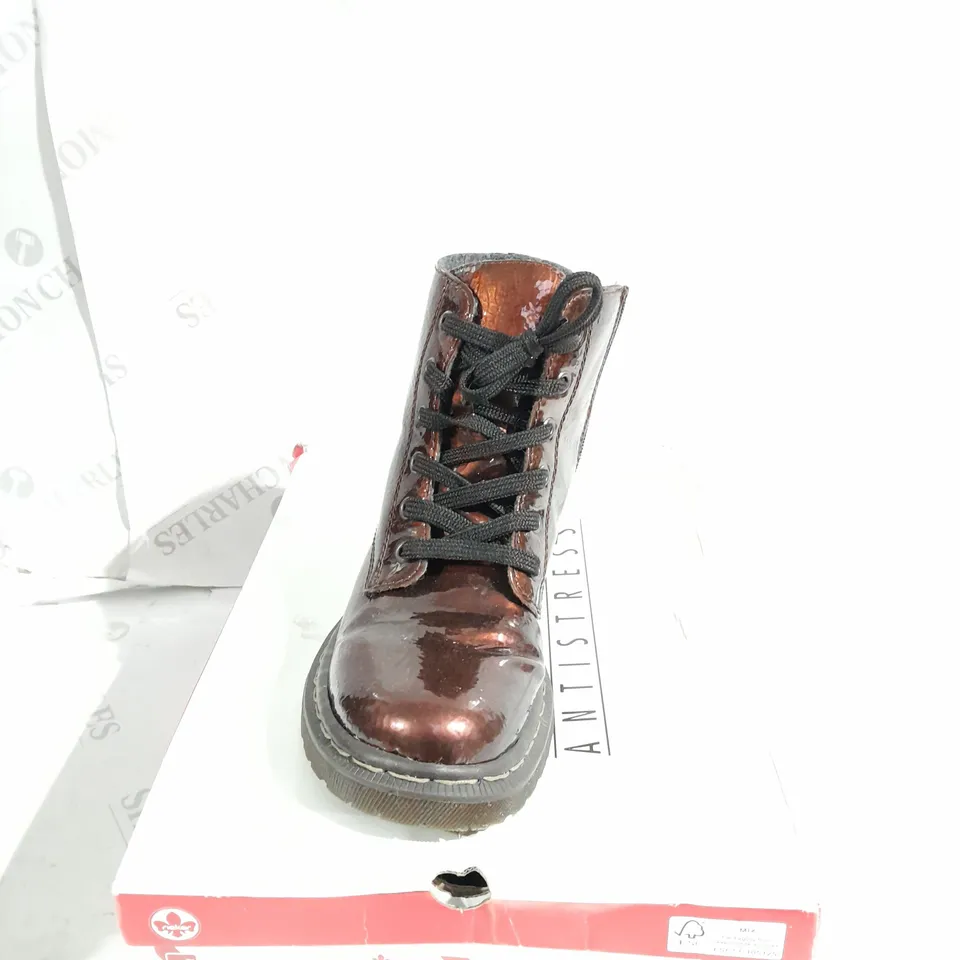 PAIR OF RIEKER LACE ANKLE BOOTS IN BRONZE - 6.5