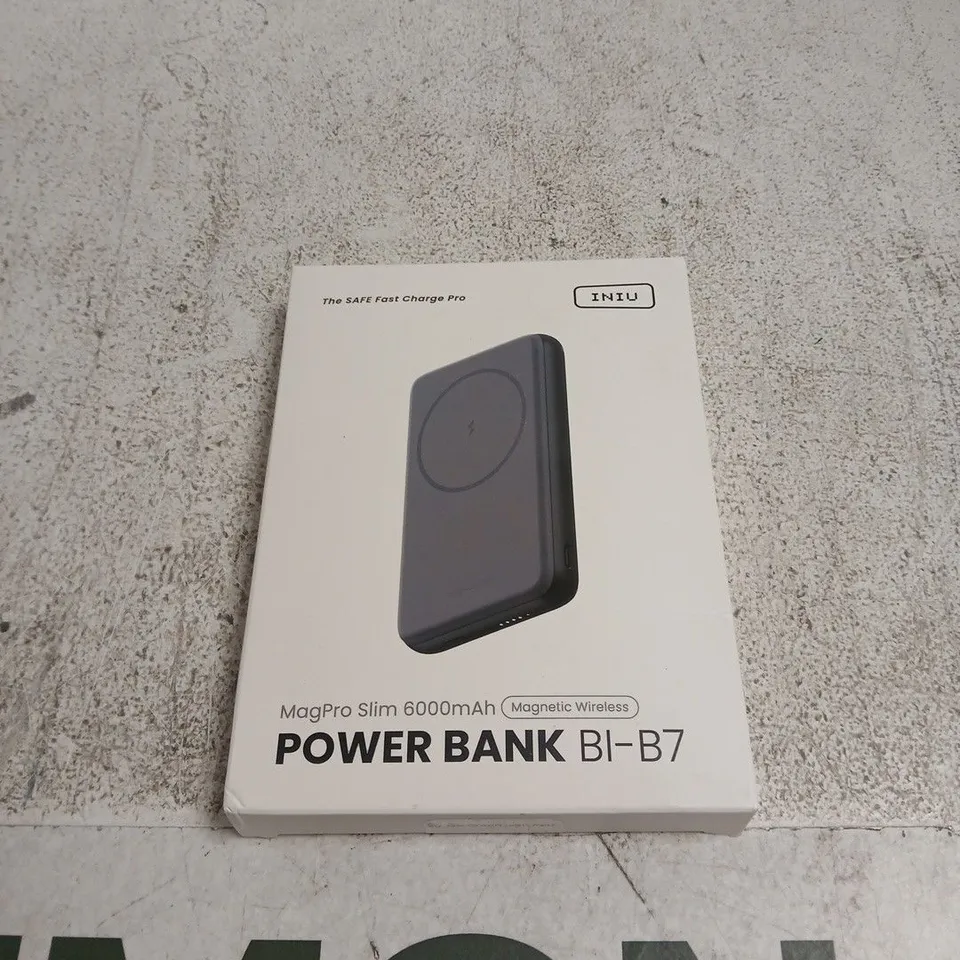 POWER BANK BI-B7 MAGPRO SLIM 6000MAH (BOXED)