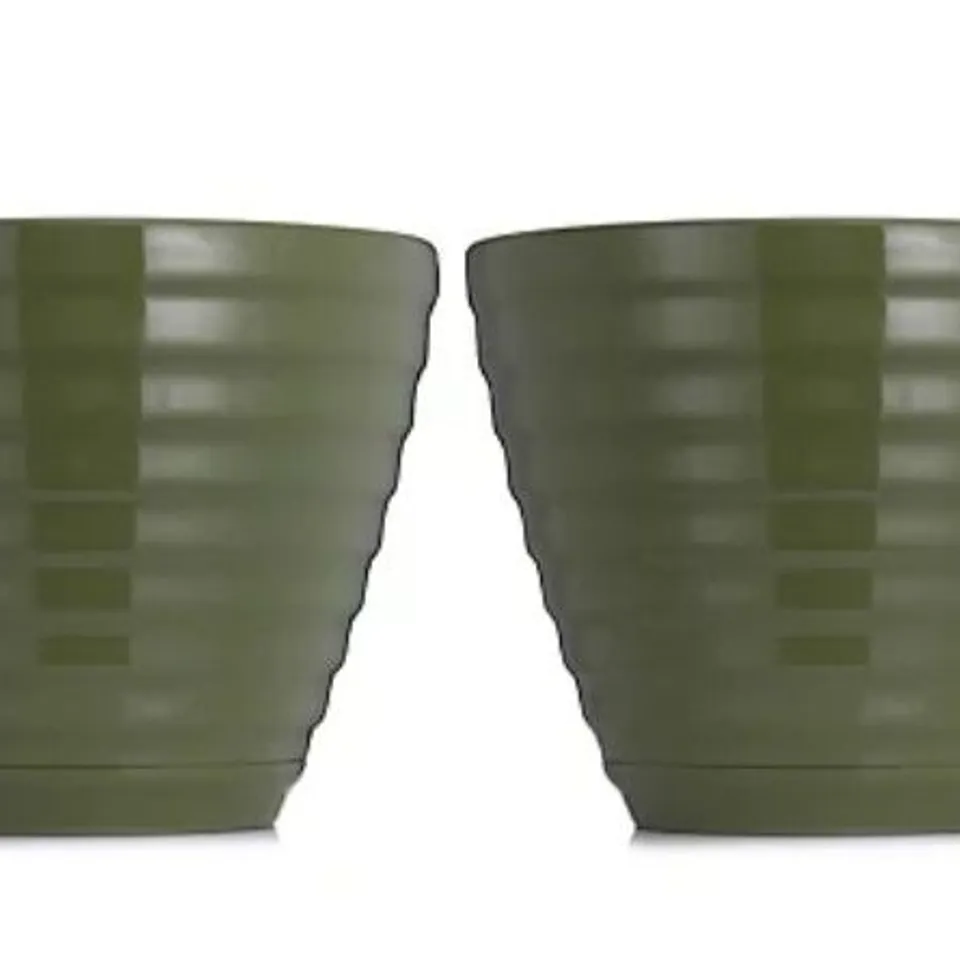 GRUMPY GARDENER SET OF 2 INTEGRATED SAUCER TWIST POTS