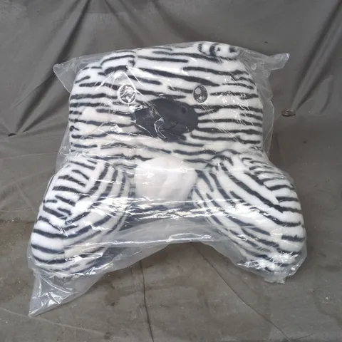 SNUGGZ ZEBRA CUDDLE CUSHION – 