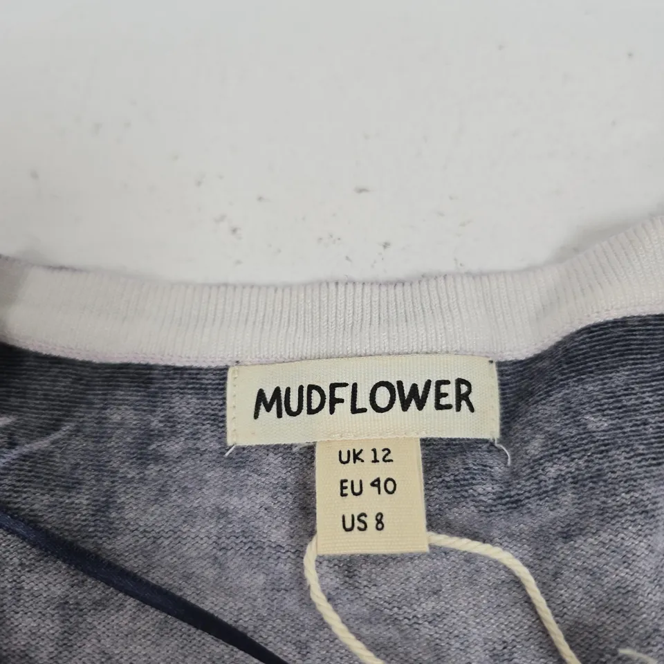 MUDFLOWER WOMEN’S TOP – UK 12 (EU 40, US 8) BLACK WITH PURPLE FLORAL PRINT