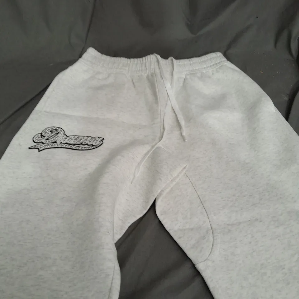 DRAMA CALL LIGHT GREY BAGGY JOGGERS - SIZE SMALL