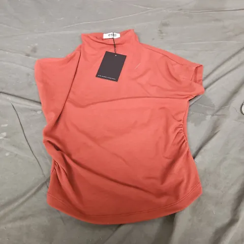 4TH-RECKLESS WOMEN'S TOP – RED, CREW NECK, SHORT SLEEVES