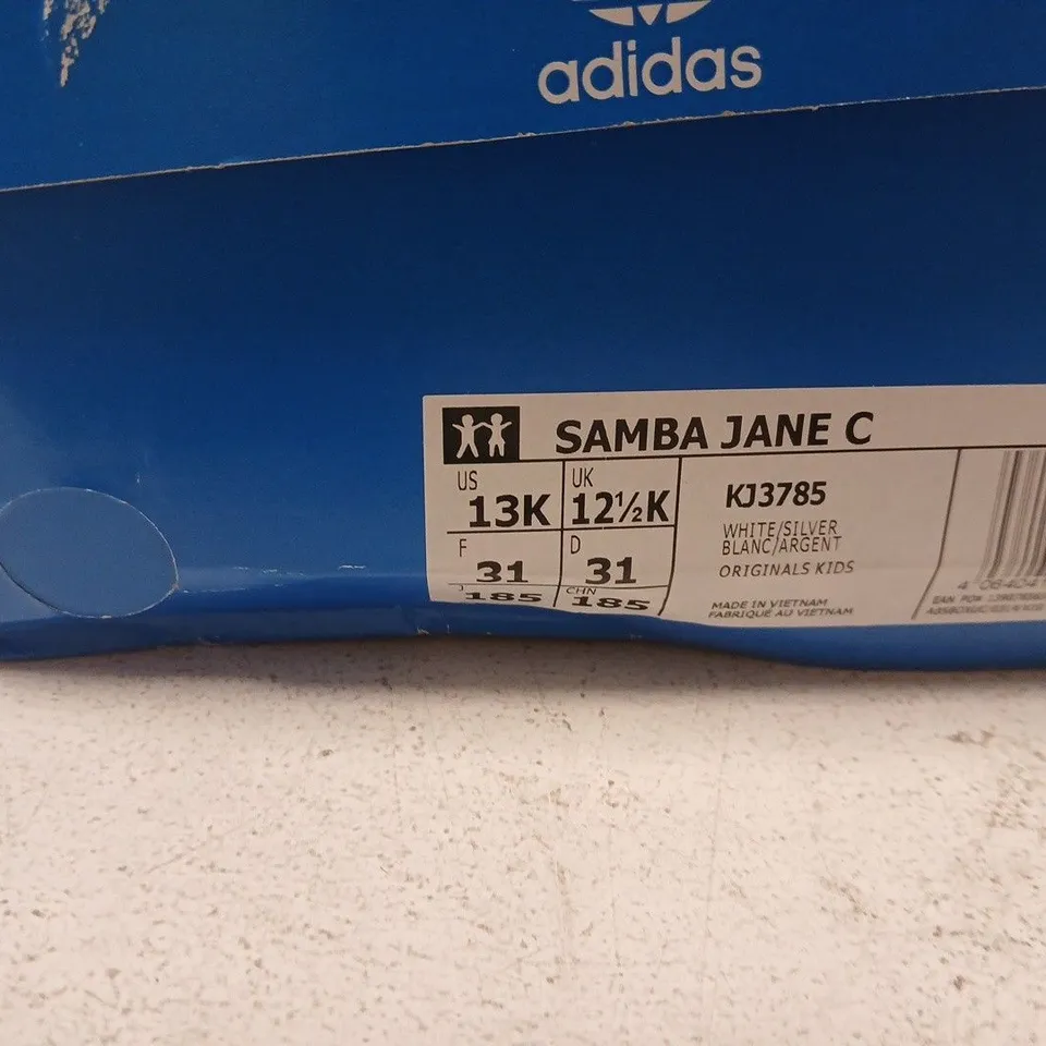 ADIDAS SAMBA JANE C KIDS TRAINERS – WHITE/SILVER, UK CHILDS12½K (US 13K)