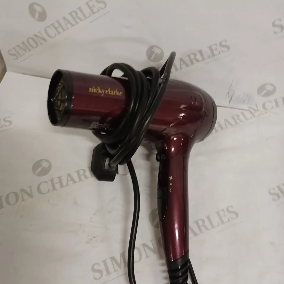 NICKY CLARKE DRY & STYLE HAIR DRYER 