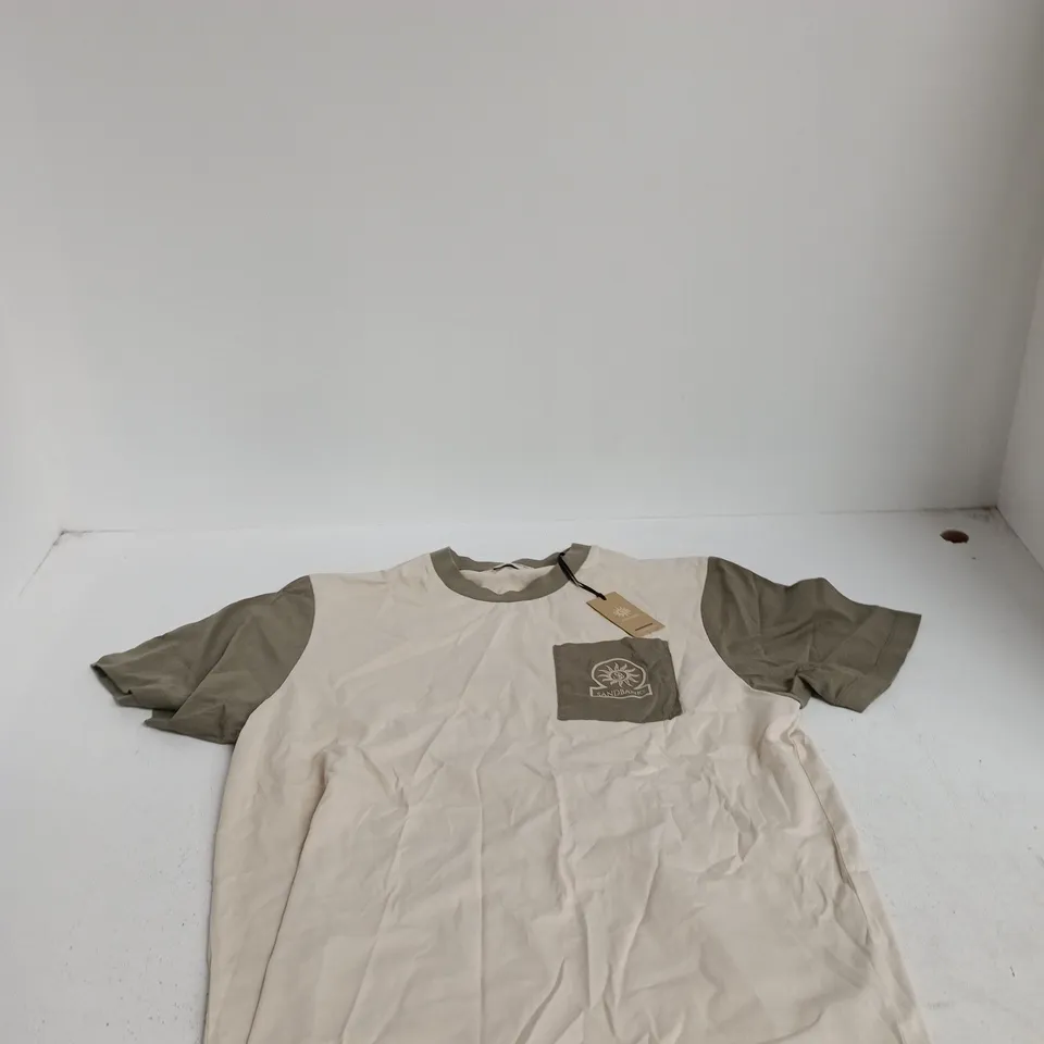 SANDBANKS CONTRAST POCKET T-SHIRT – STONE – XL