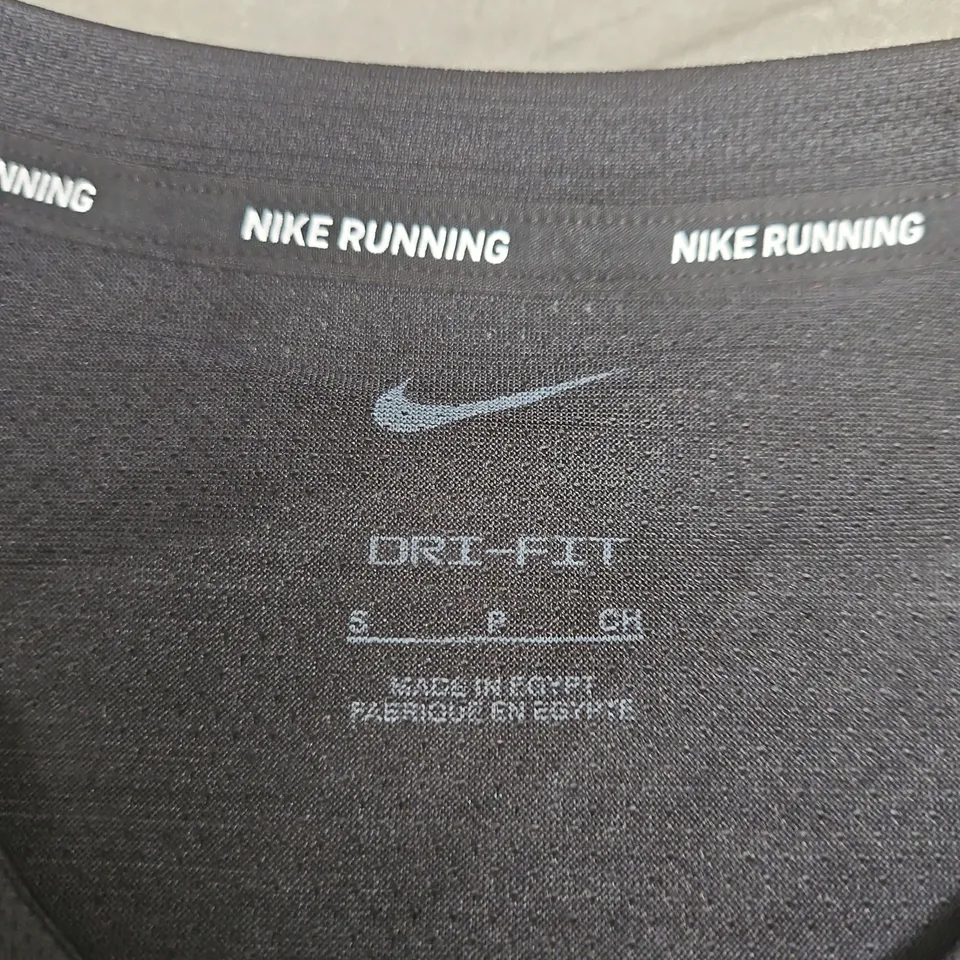 NIKE RUNNING DRI-FIT T-SHIRT - BLACK, UK SIZE L