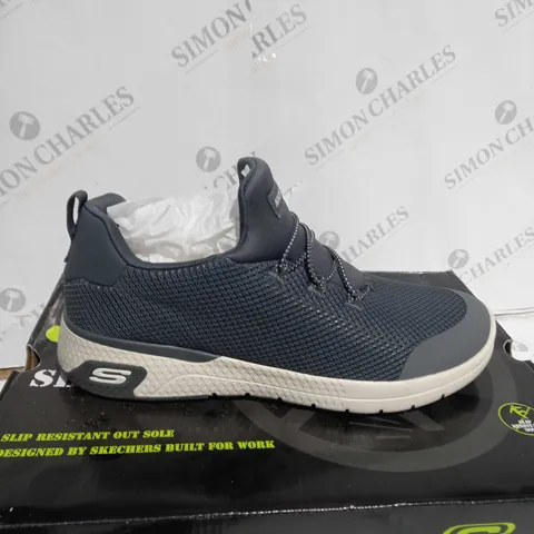 BOXED SKETCHERS SLIP RESISTANT WALKING TRAINERS IN CHARCOAL - UK SIZE 6.5