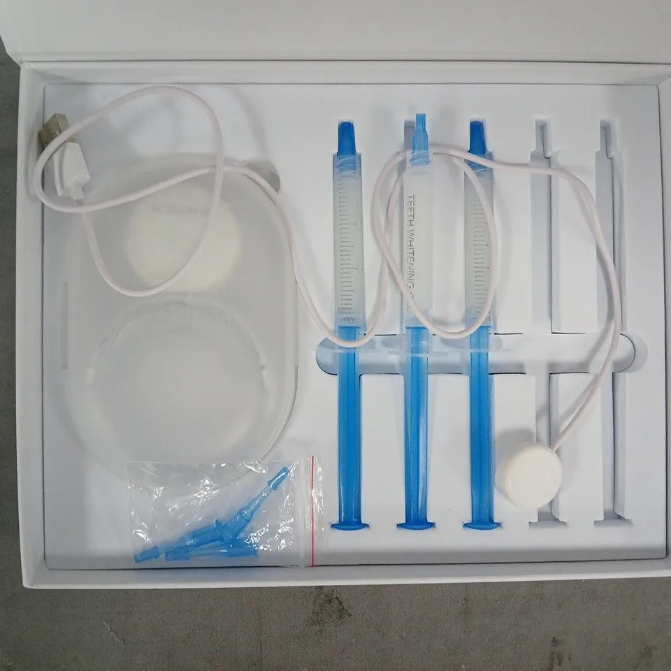 BEAUTECH TEETH WHITENING KIT