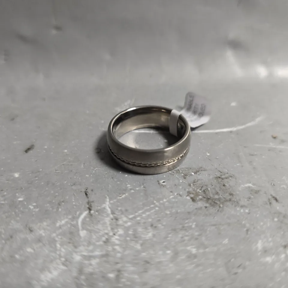 BOXED 8MM SILVER INLAY TITANIUM RING - S