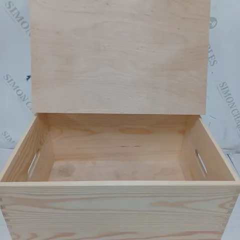 WOODEN STORAGE CHEST
