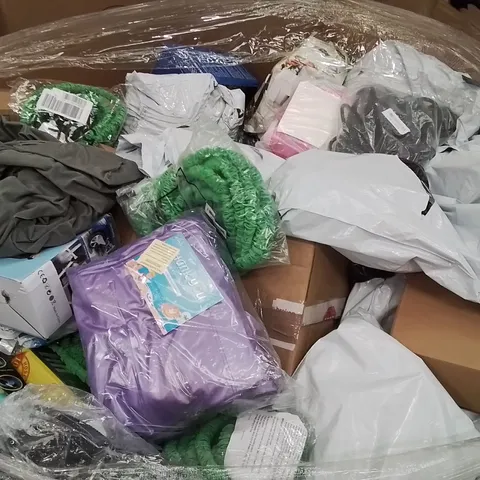 PALLET CONTAINING LARGE AMOUNT OF EXPANDABLE HOSES,  INFLATABLES ETC.