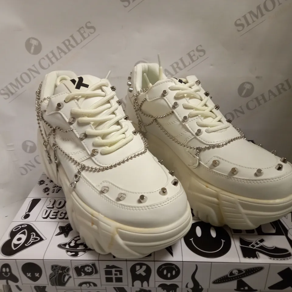 KOI VEGAN JINX WHITE MYSTIC CHARM TRAINERS - SIZE 6