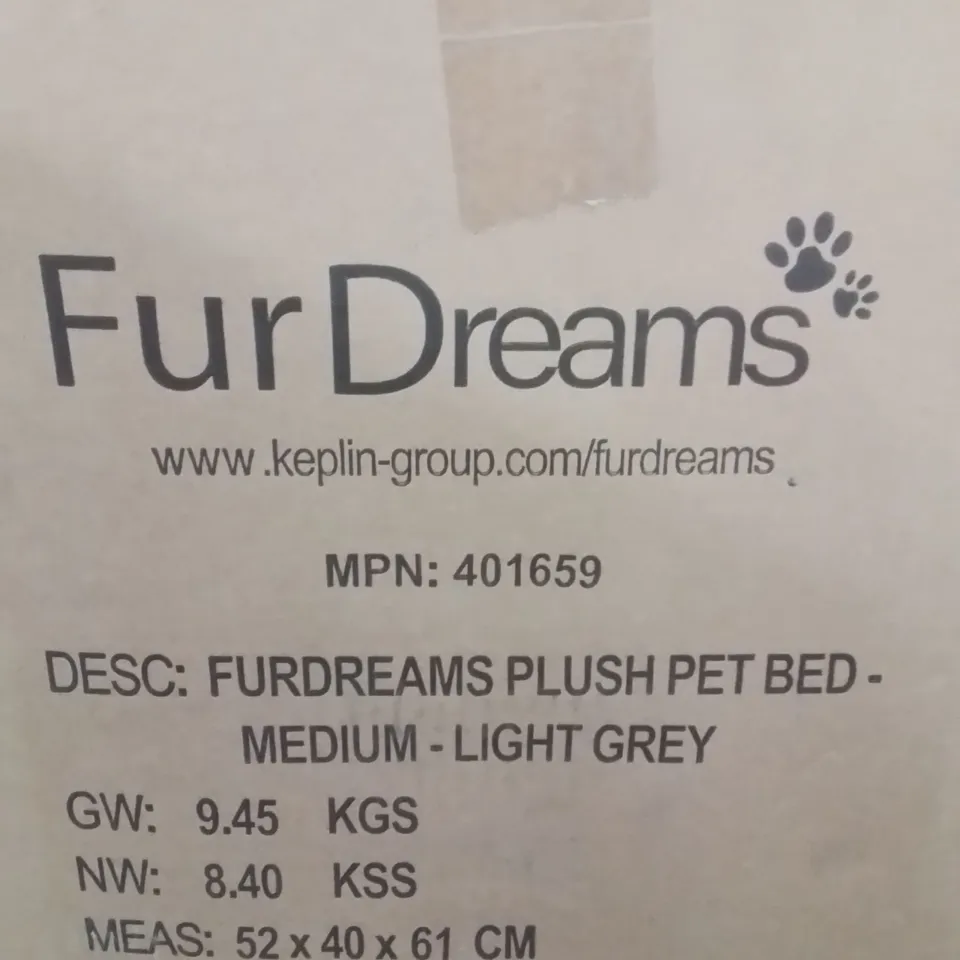 BOXED FURDREAMS PLUSH PET BED MEDIUM LIGHT GREY APPROXIMATELY 12