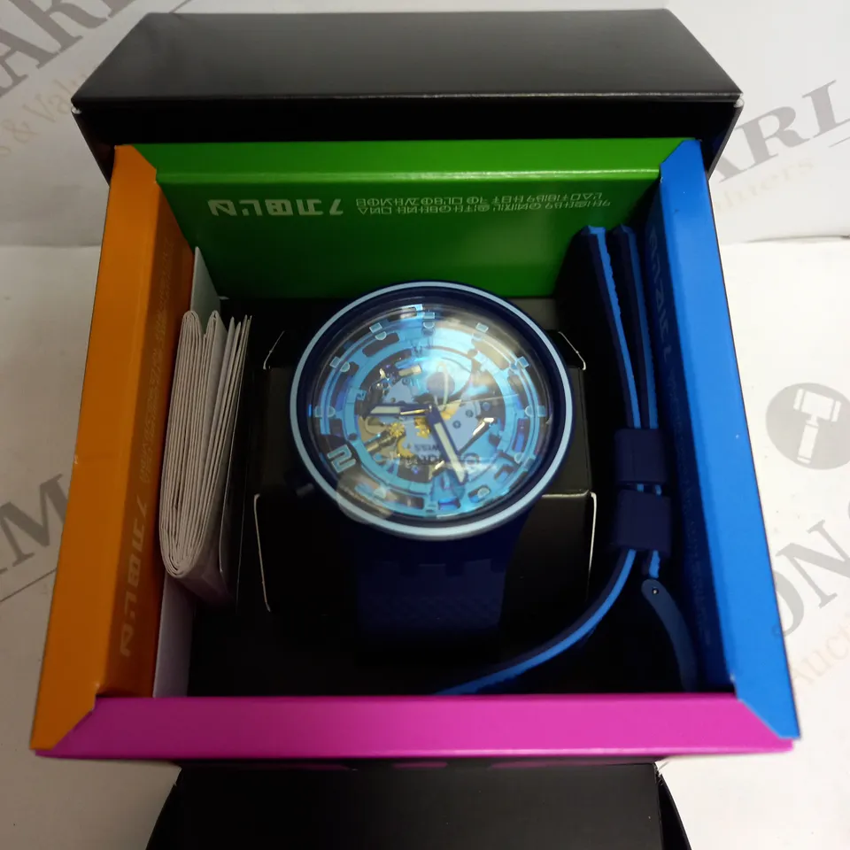 SWATCH BIG BOLD SB01N101 SECOND HOME WATCH