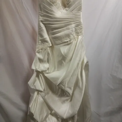 BERKETEX BRIDE EMILY FOX EF143525 WEDDING DRESS, IVORY - SIZE 12