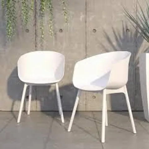 BOXED SET OF 2 NG YORK XL DINING CHAIRS WHITE